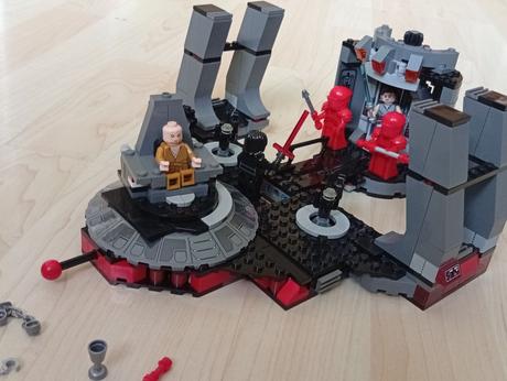 Lego star wars 75216 snokeova trónna sieň,