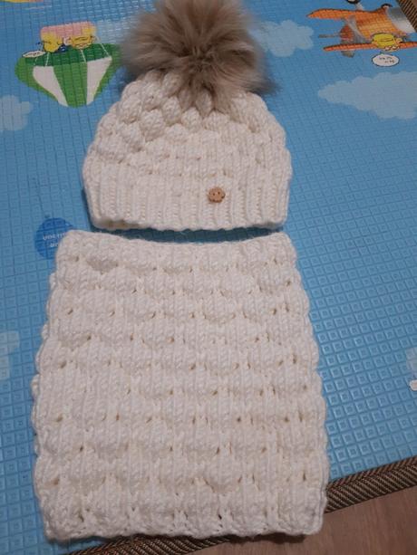 Čiapka a nákrčník, 98