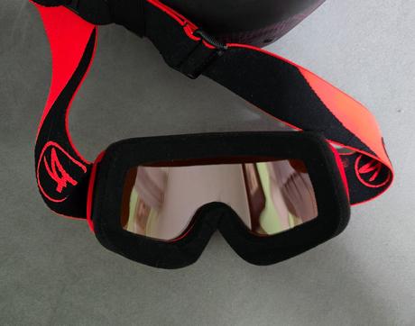 Lyžiarska prilba, roxy,m