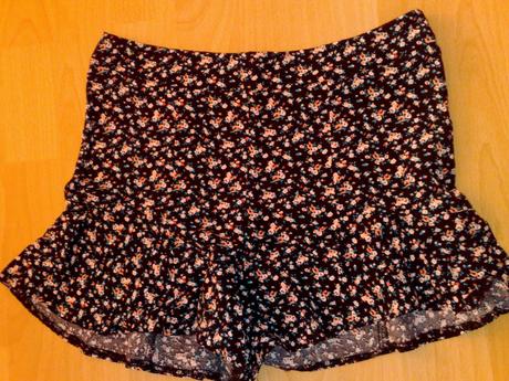 Sukňové kraťasy, lahunké, new look,140