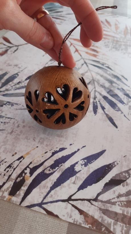 Vianočné gule hand made z keramiky,