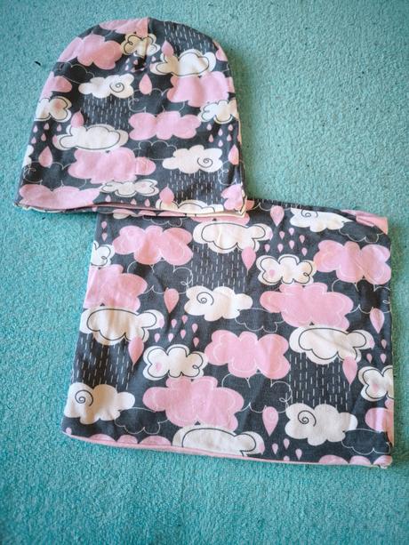 Balík oblečenia pre dievča veľkosť 98/104, 104–116