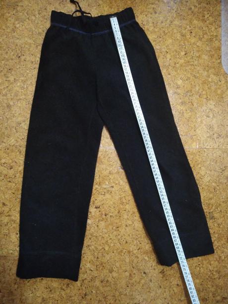 Hrubšie tepláky, pepperts,122