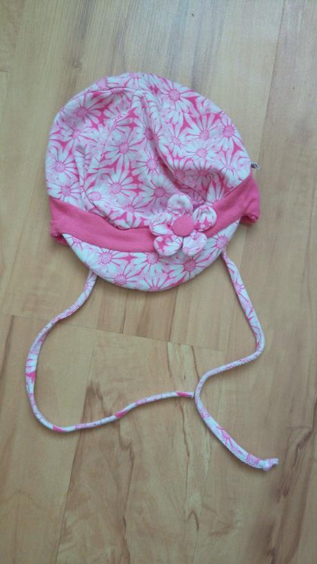 Prechodná čiapočka, 62