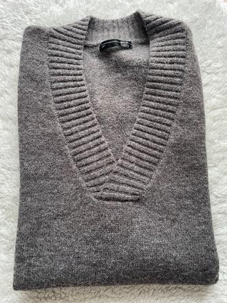 Tmavoseda pletena vesta, l