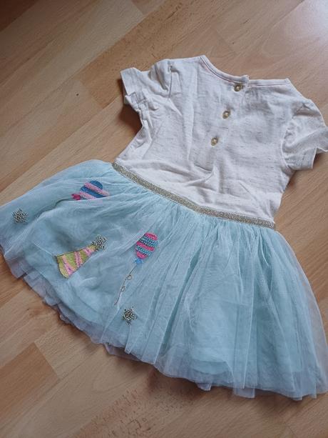 Nové dievčenské veci 68-74-80, next,68