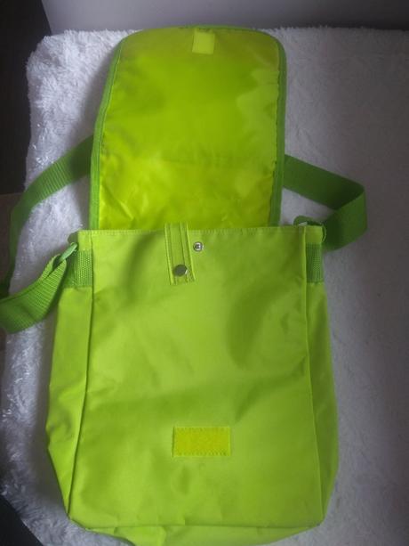 Dievčenska taska vila zvonilka, 