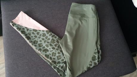 Farebne sportove leginy, h&m,158