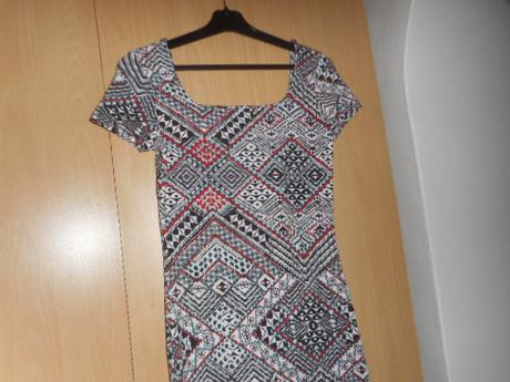 Tunika predlžená- šaty- veľ. s, primark,s