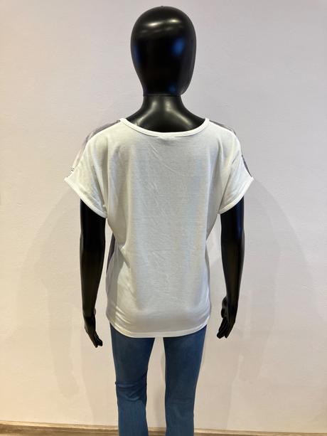 Dámske biele tričko s potlačou laura scott (36), s