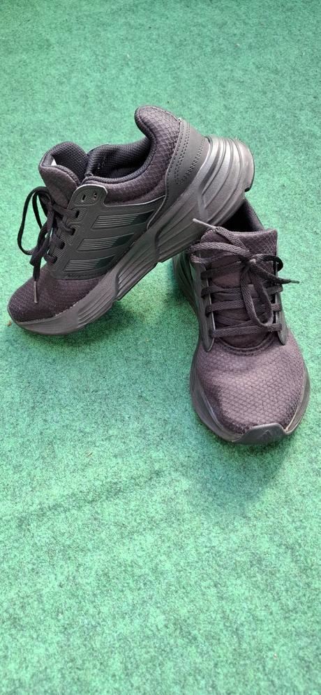 Bežecke tenisky, adidas,39