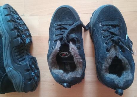 .2x čierne boty, 29