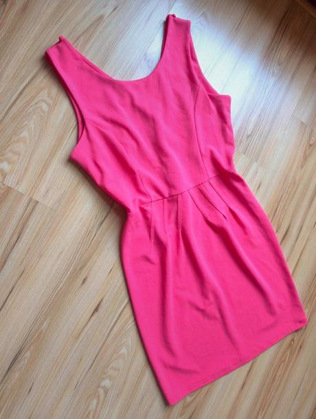Krásne ružové šaty, m