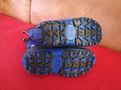 Teple snehule 32 33 nove, 32