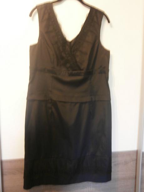 Šaty kvalitné, 1xoblečené., 44