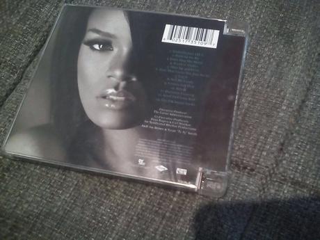 Rihanna cd,