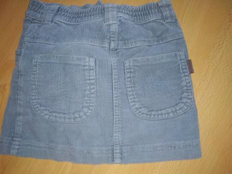 Sukňa s odnímateľnou kapsou, 98