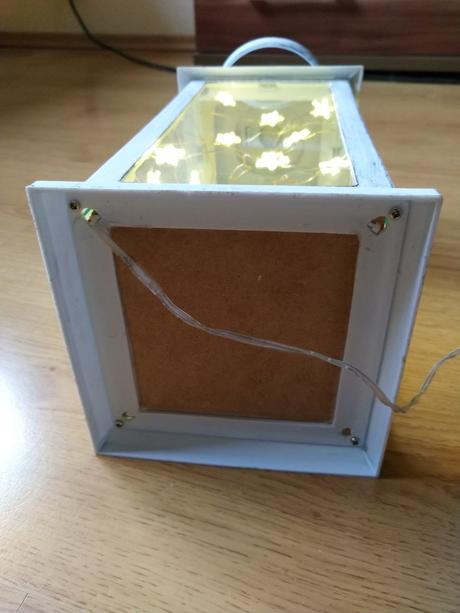 Vianočný lampásik,