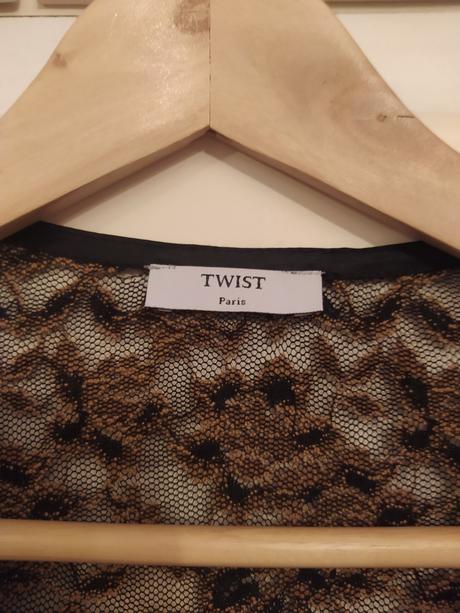 Slávnostné šaty, m