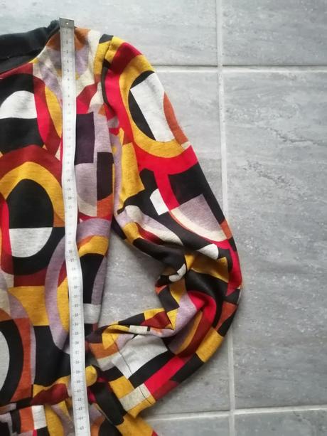 Šaty so vzorom vo farbách jesene vs, s