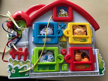 Hracka - hrajuca a svietiaca farma, 