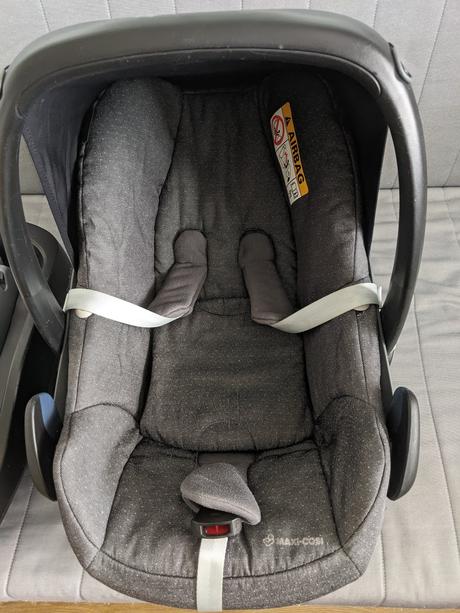 Autosedačka pebble dots 0-13m., maxi cosi