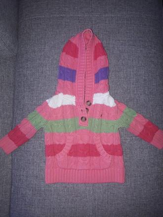 Krasny svetrik, tommy hilfiger,74