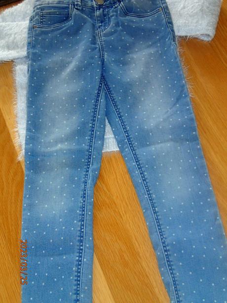 Mäkkučké rifličky tenšie s bodkami ca, c&a,134