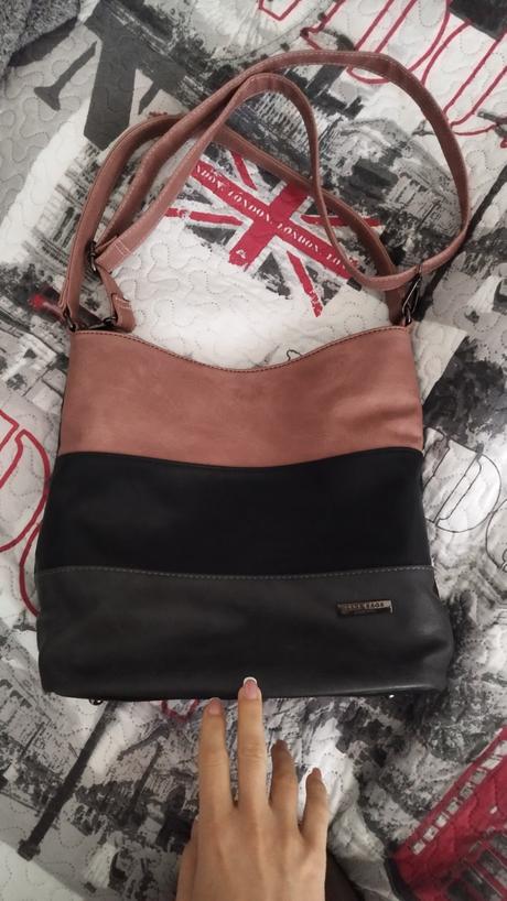 Kabelka lara, lara bags