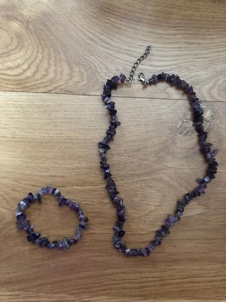 Nahrdelnik & naramok, 