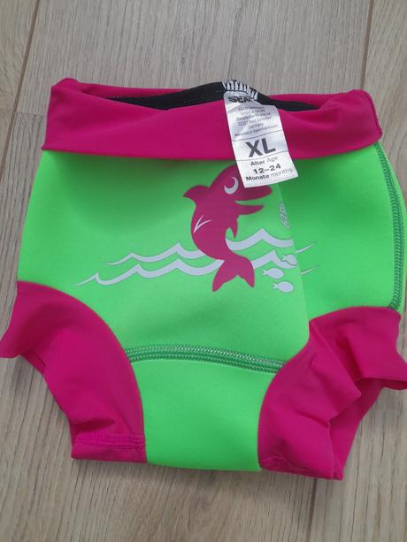 Neoprenové plavky, 92