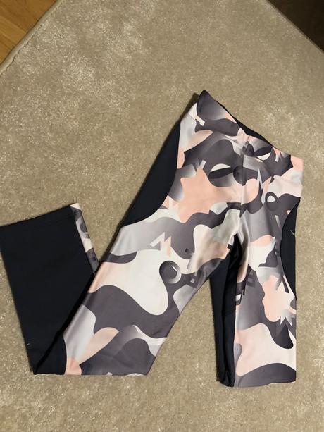 Legíny, decathlon,134