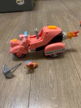 Paw patrol vystrelujuci motocykel s liberty, 