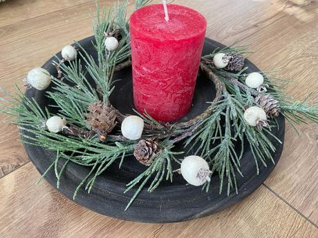 Ozdoba- biele bobule 16 ks,