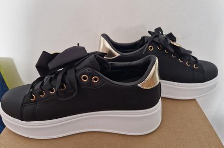 Topánky s ozdobami, 39