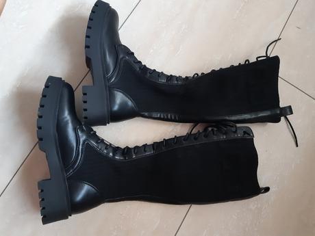 Šnurovacie čižmy, 36