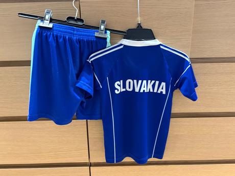 Futbalový dres slovakia, 104