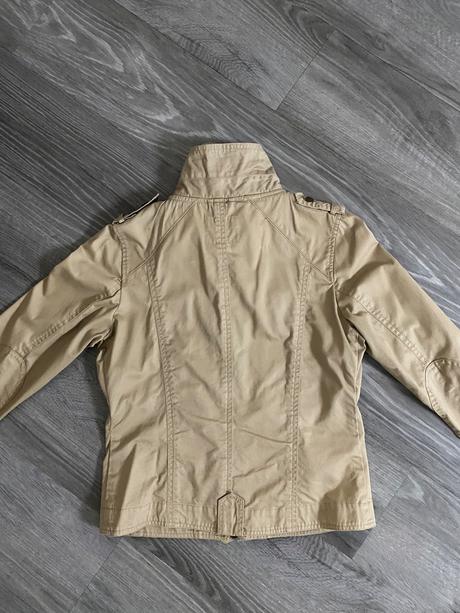 Bundička na jeseň, s