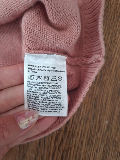 Cvernovy svetrik, h&m,140