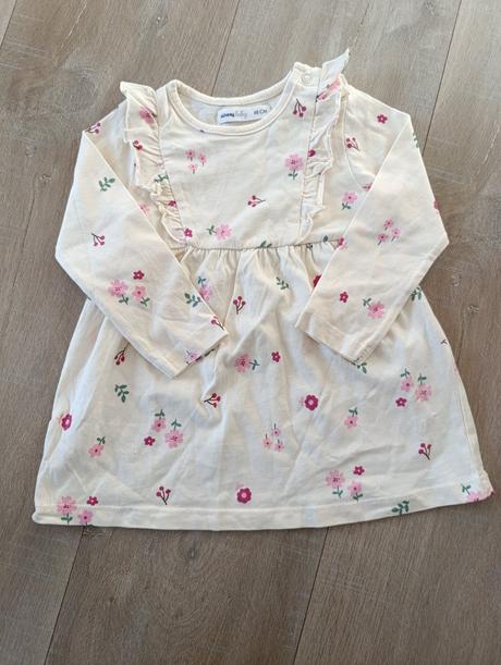 Šaty pre dievčatko, sinsay,68