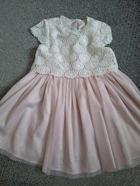 Šaty top stav, pepco,110