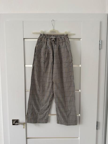 Karovane nohavice, zara,152