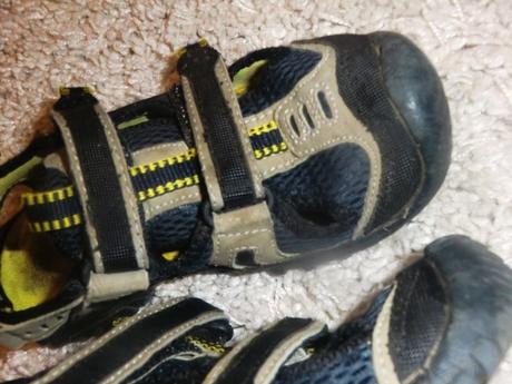 Sandále s gumenou vel 31/32, 31