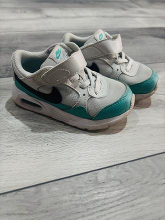 Predám detské chlapčenské botasky vel. 25, nike,25