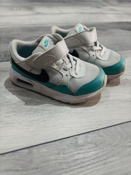 Predám detské chlapčenské botasky vel. 25, nike,25