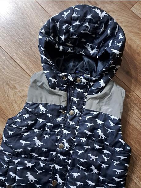 Zateplená vesta, 116