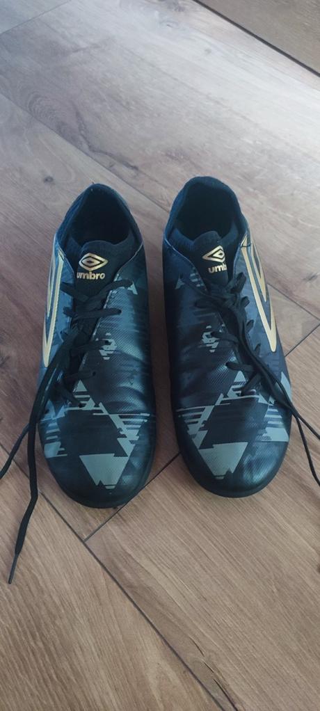 Halovky umbro, umbro,41