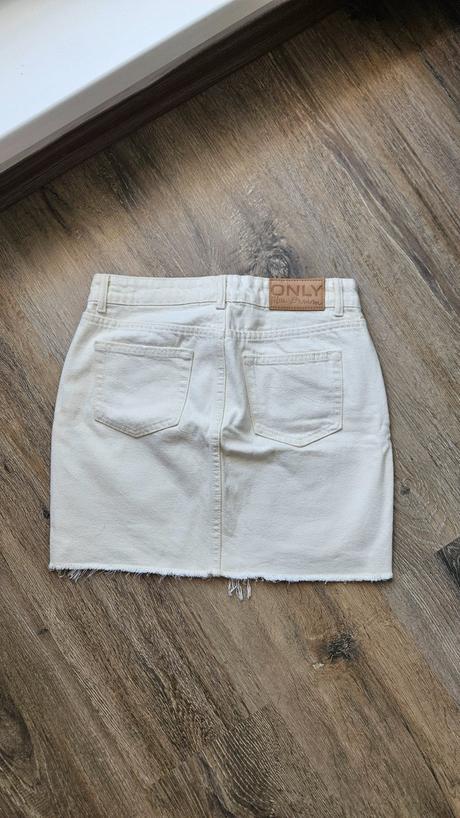 Sukna, only,xs
