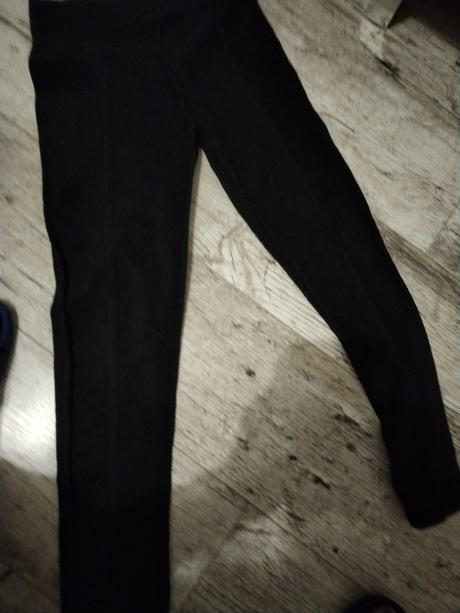 Legíny, primark,128