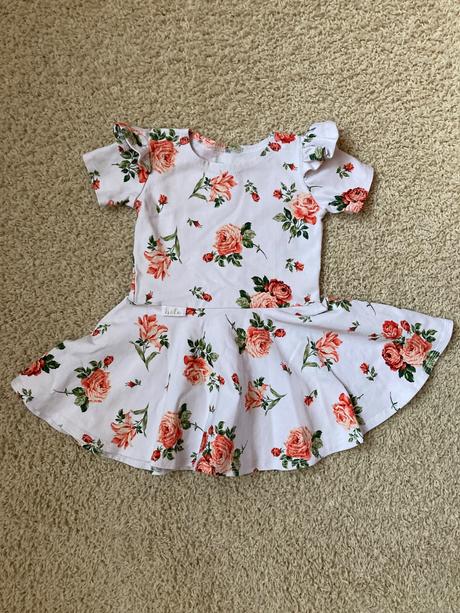 Sviatocne extra tocive saty handmade 86, 86